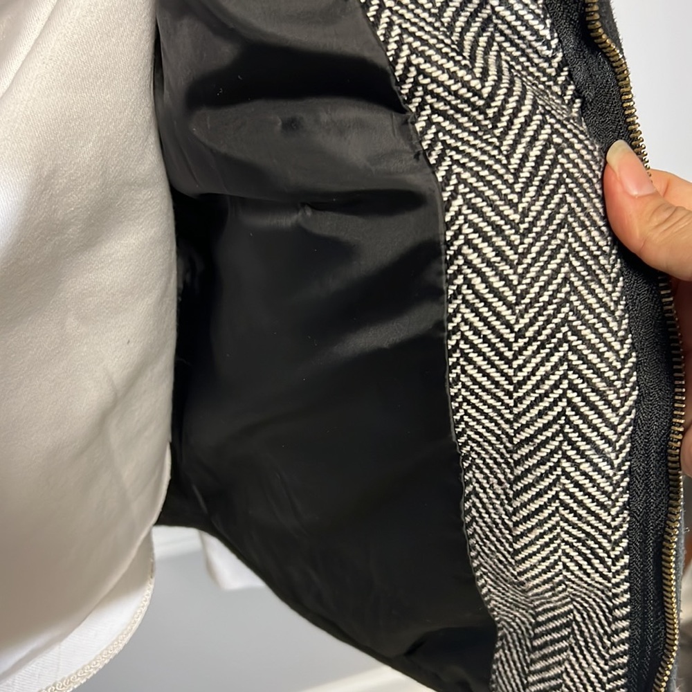 E2 Clothing Herringbone Black And White Puffer Best Size Large View 3